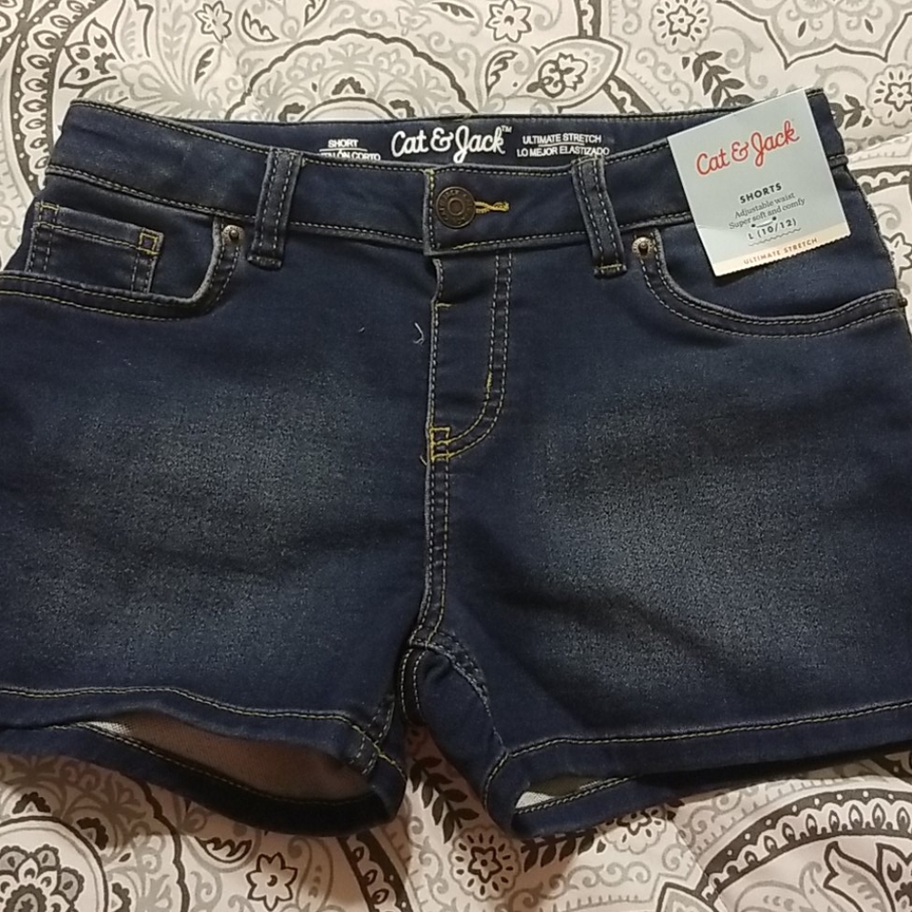 Girls shorts